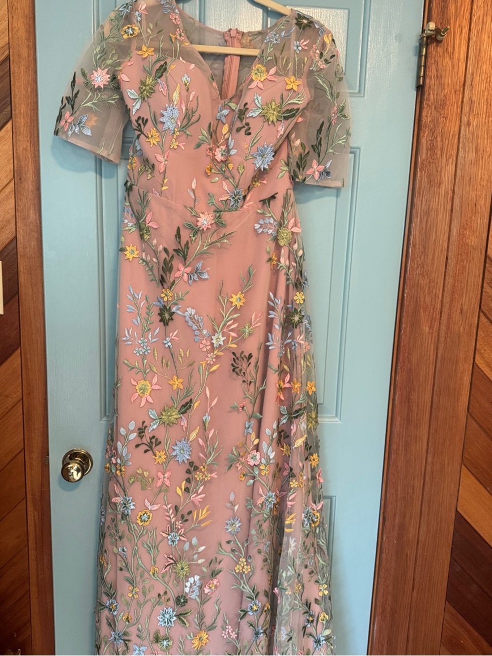 NWT Special Occasion/Wedding Women’s Pink Champagne Floral Embroidered Dress